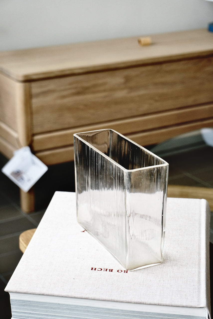 Exhibition No.16 : NORDIC GLASSWARE COLLECTION – 面影 book&craft